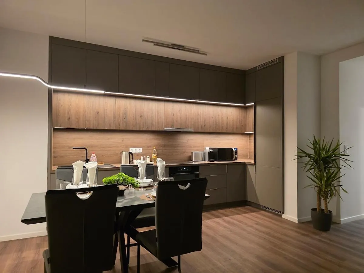 Zenit Sunrise Oasis With Terrace & Garage Parking Appartement Boedapest